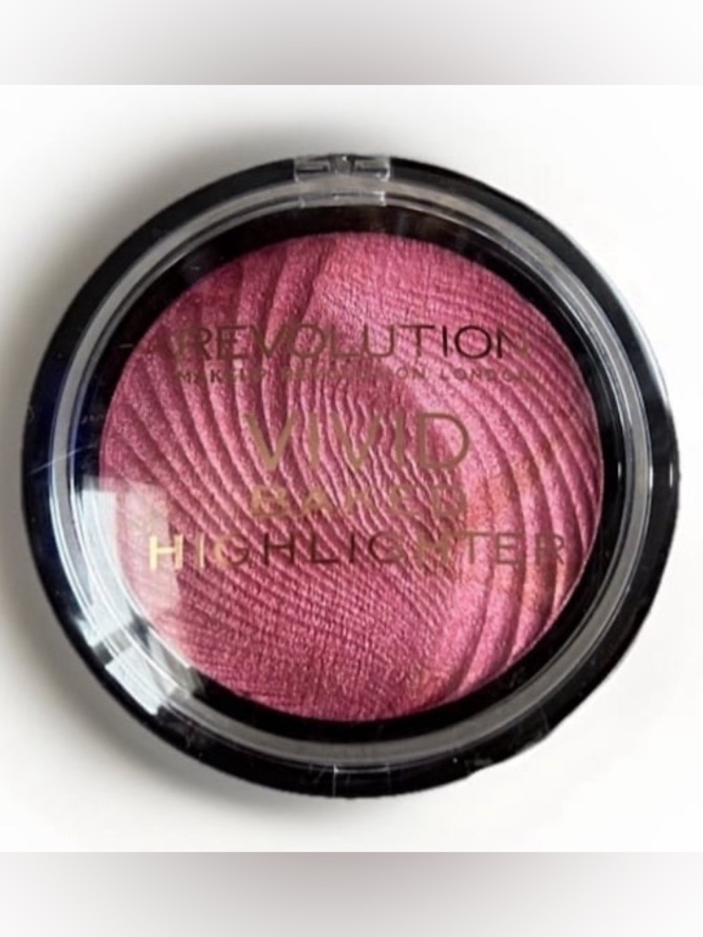 Revolution vivid baked highlighter